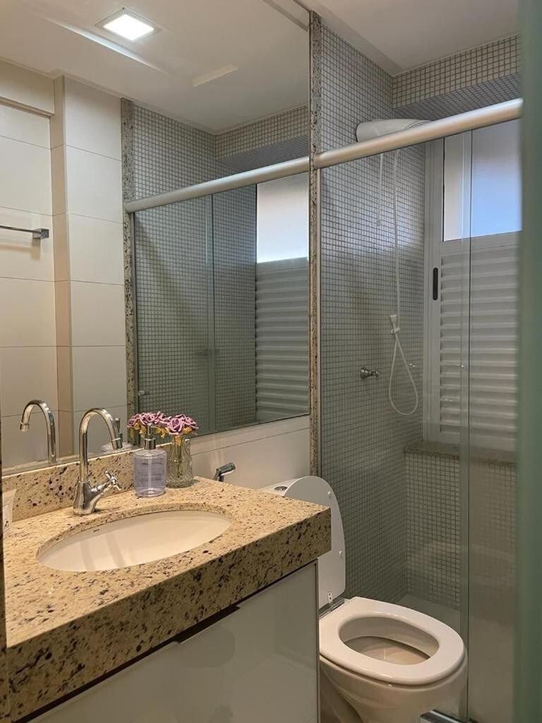 Moderno Flat Com Vista Para O Parque Vaca Brava Goiania Luaran gambar