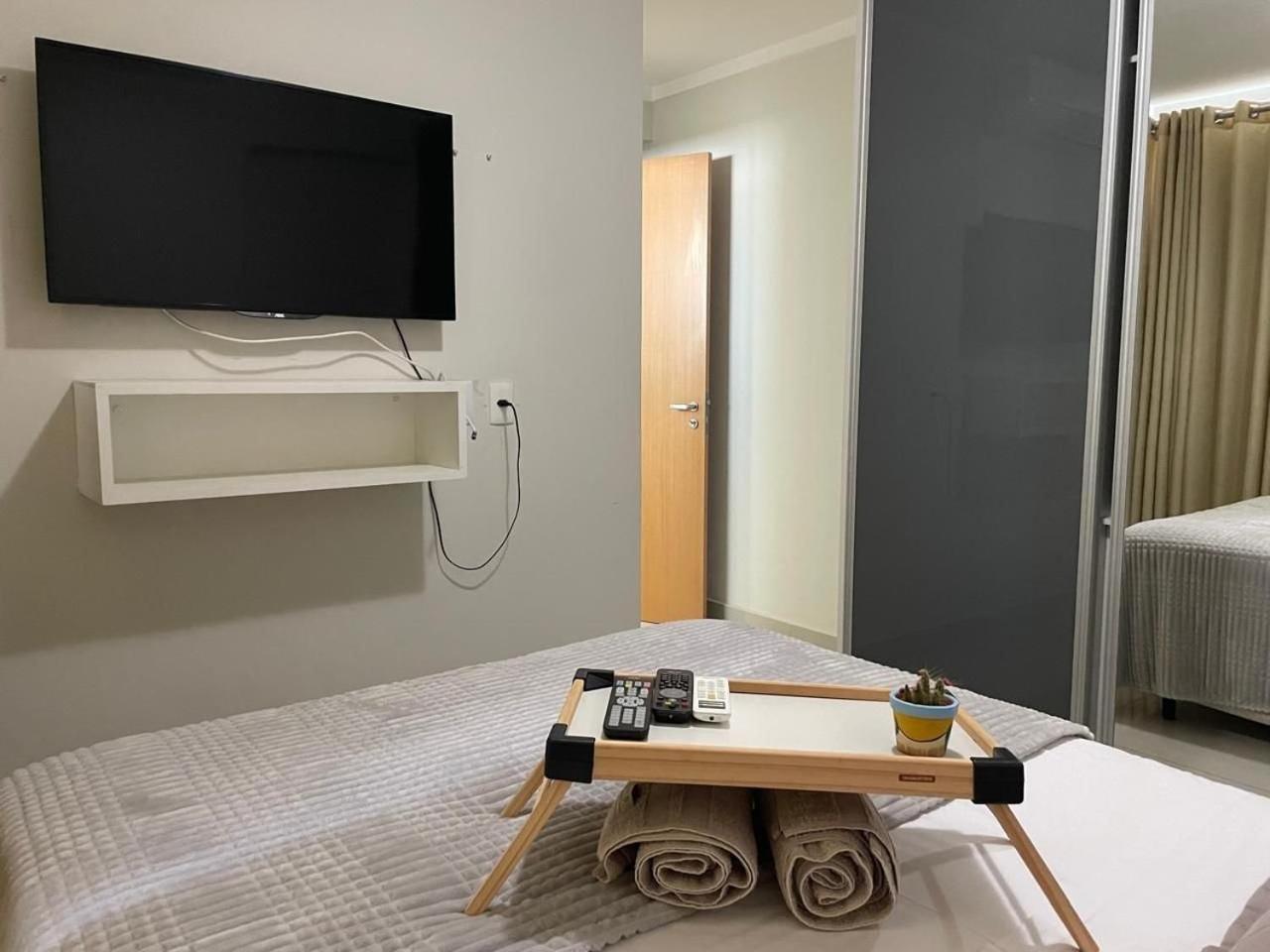 Moderno Flat Com Vista Para O Parque Vaca Brava Goiania Luaran gambar