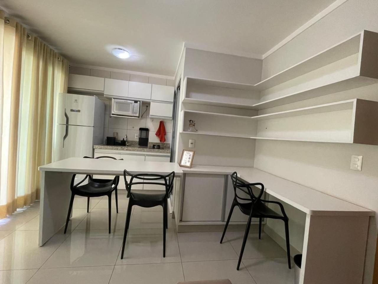 Moderno Flat Com Vista Para O Parque Vaca Brava Goiania Luaran gambar