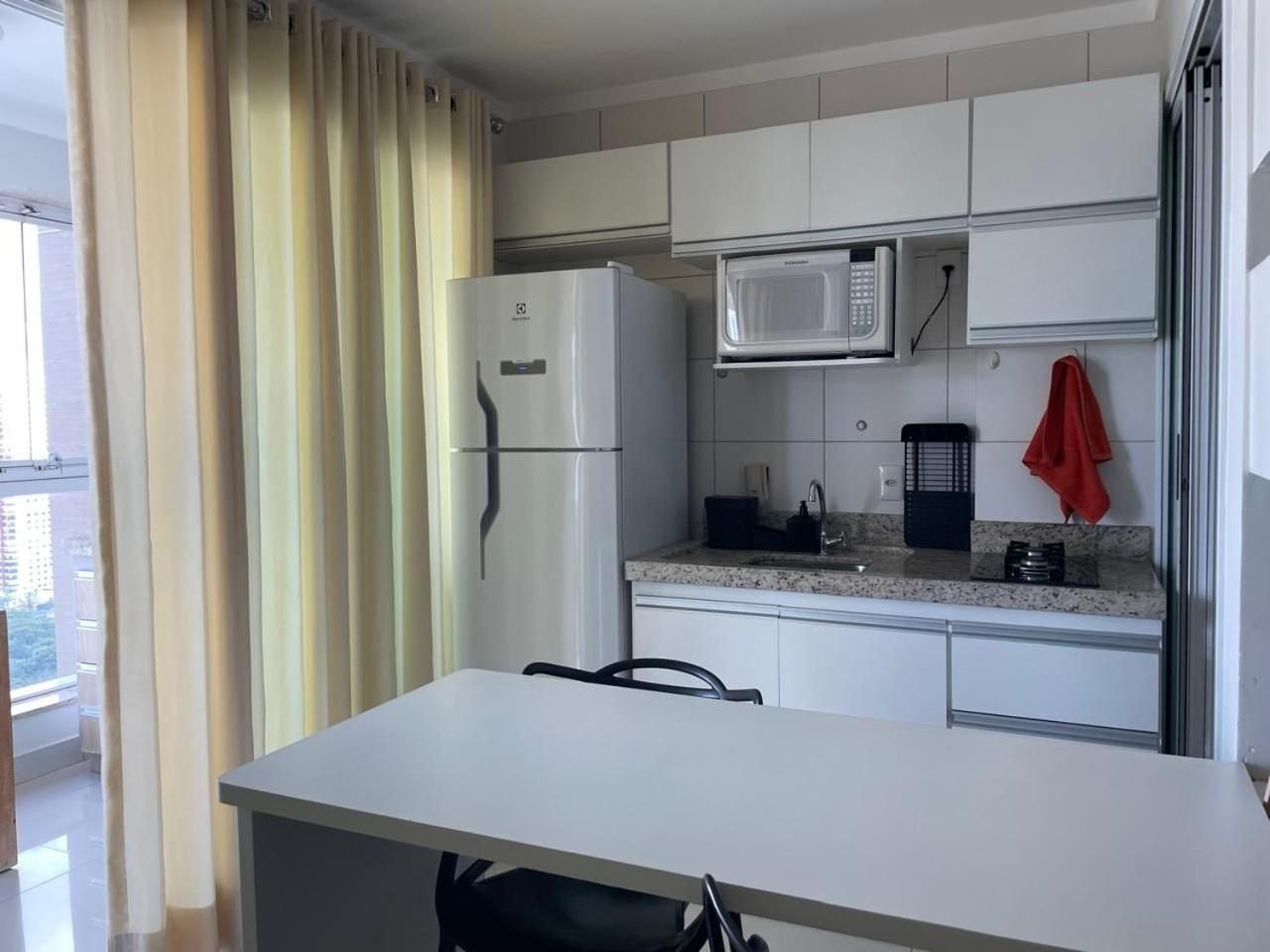 Moderno Flat Com Vista Para O Parque Vaca Brava Goiania Luaran gambar