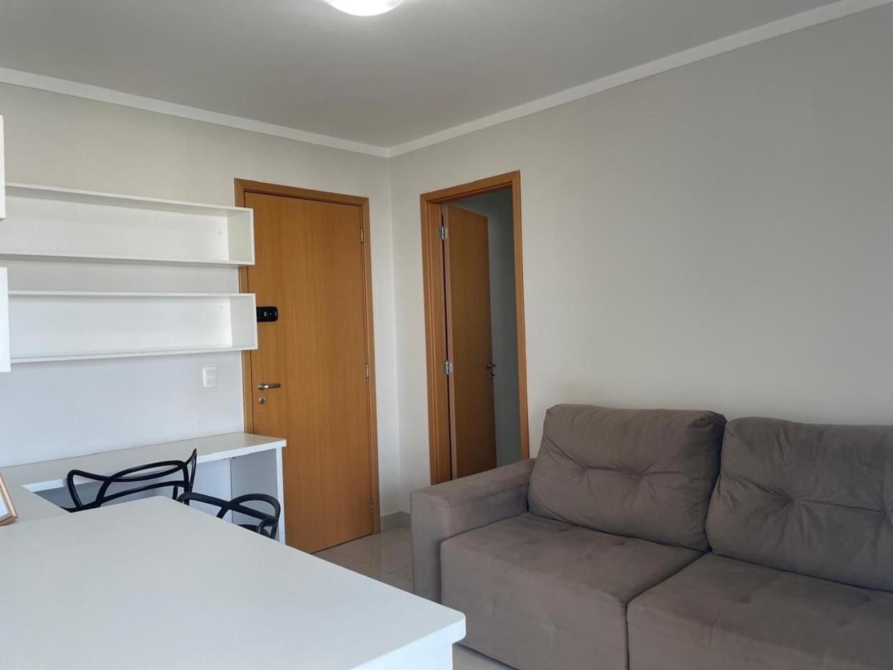 Moderno Flat Com Vista Para O Parque Vaca Brava Goiania Luaran gambar