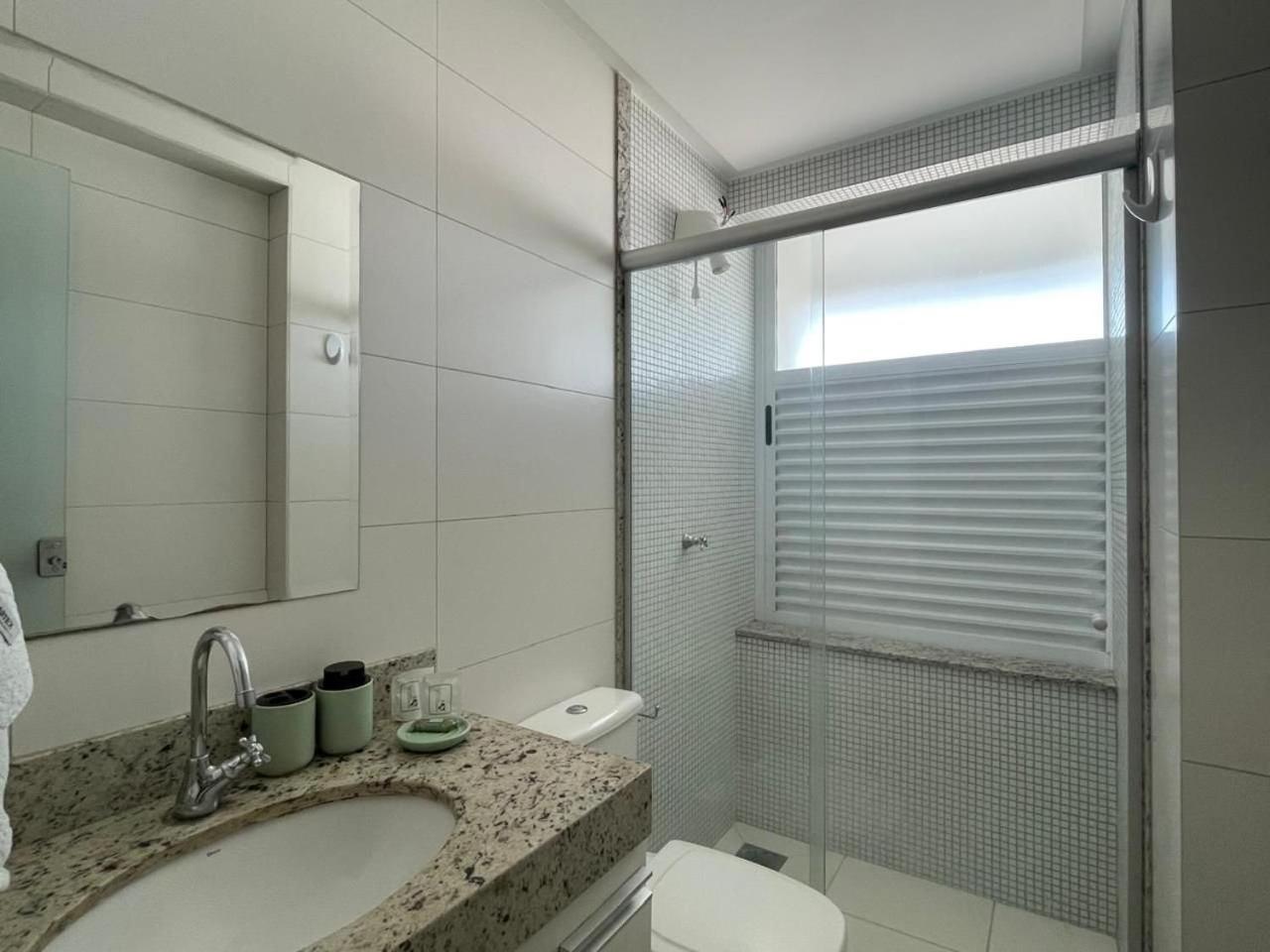 Moderno Flat Com Vista Para O Parque Vaca Brava Goiania Luaran gambar