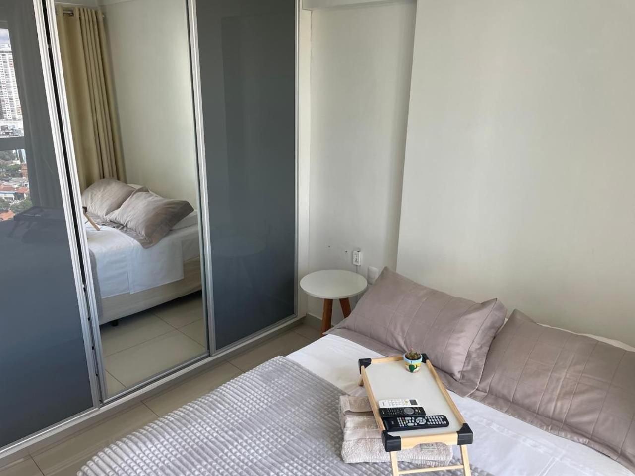 Moderno Flat Com Vista Para O Parque Vaca Brava Goiania Luaran gambar