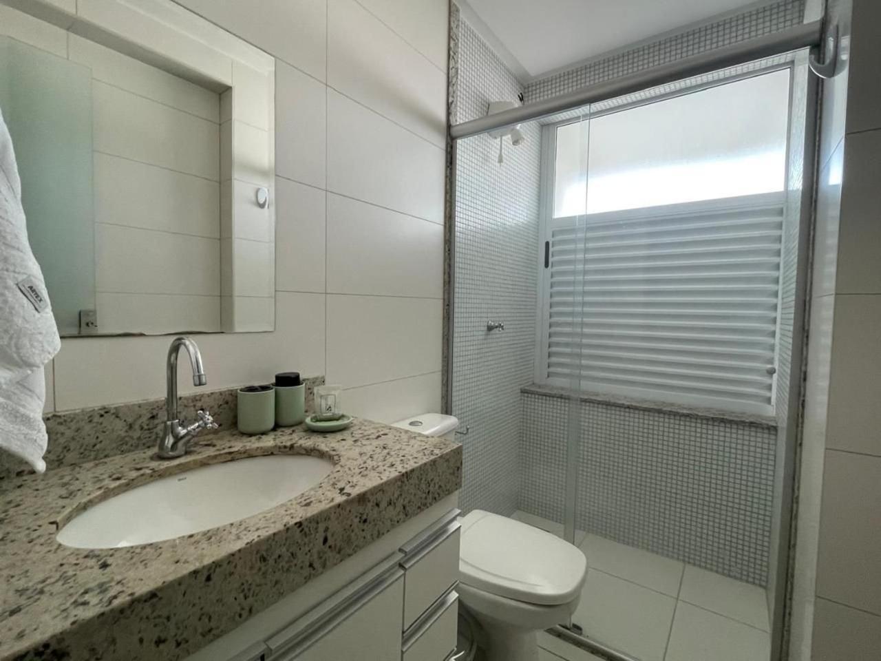Moderno Flat Com Vista Para O Parque Vaca Brava Goiania Luaran gambar