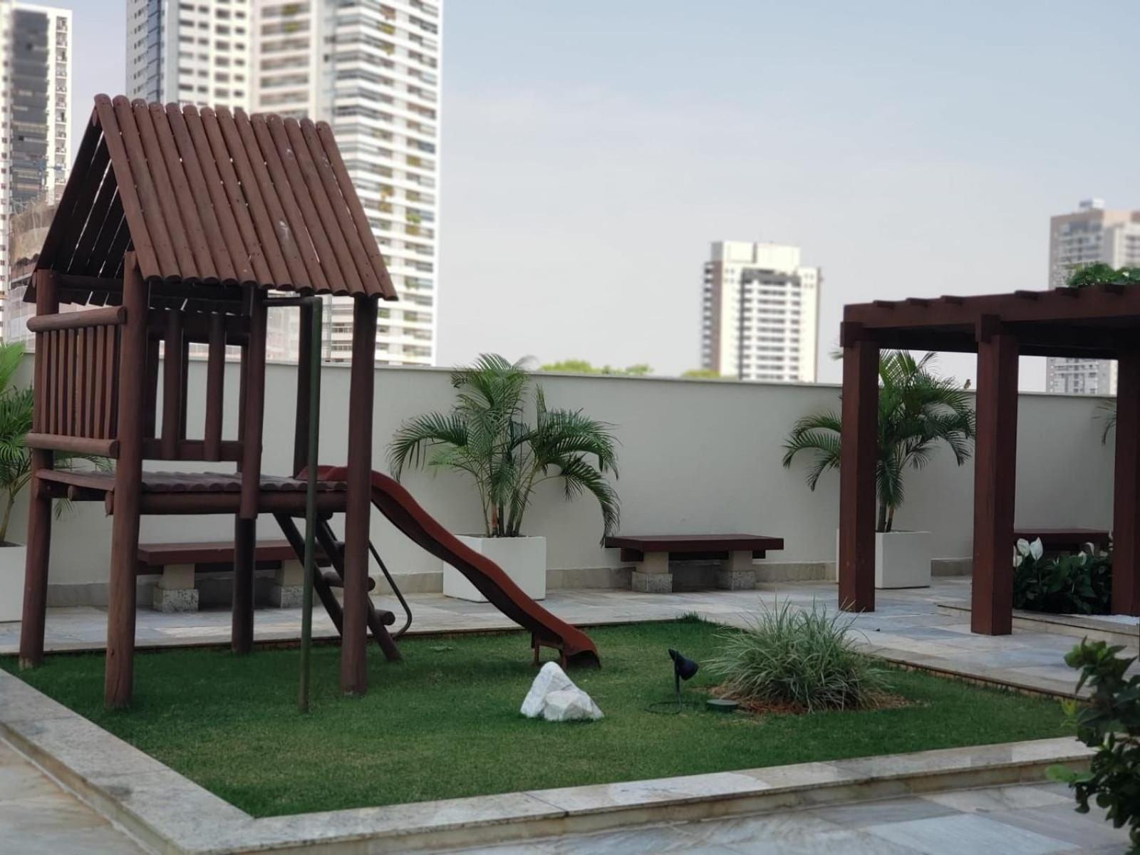 Moderno Flat Com Vista Para O Parque Vaca Brava Goiania Luaran gambar