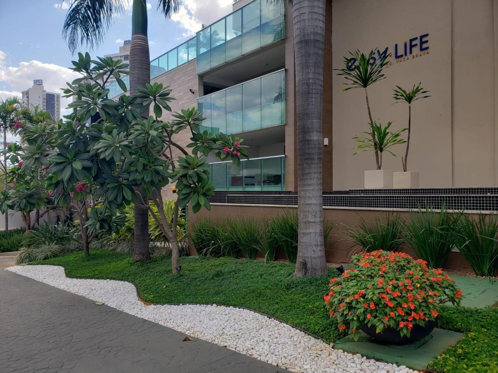 Moderno Flat Com Vista Para O Parque Vaca Brava Goiania Luaran gambar