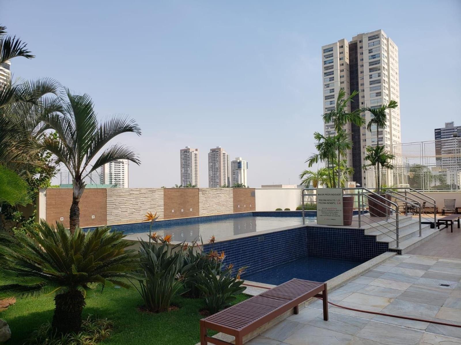 Moderno Flat Com Vista Para O Parque Vaca Brava Goiania Luaran gambar